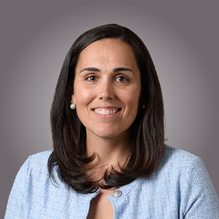 kym hendricks headshot