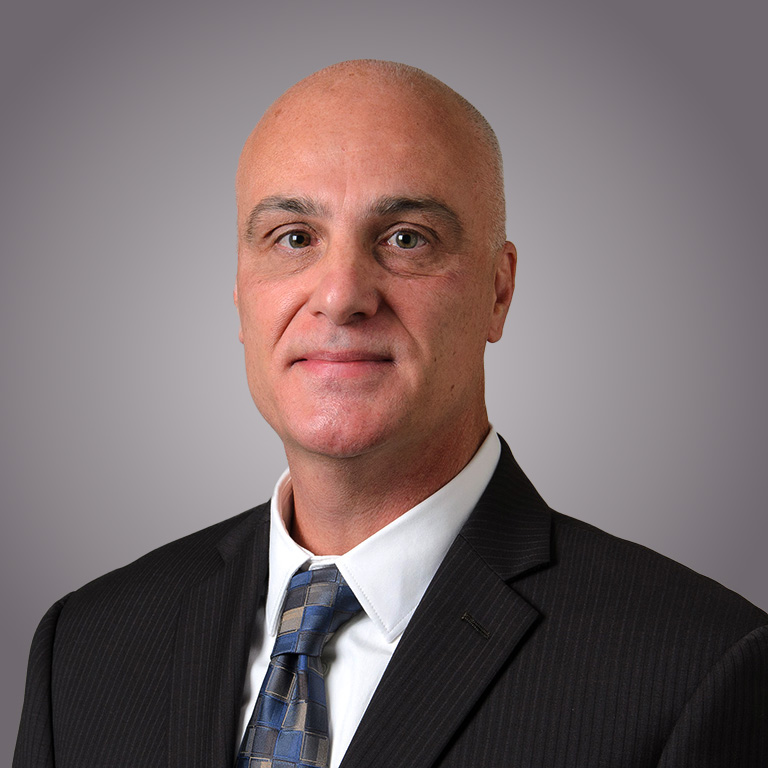 Len Sousa headshot